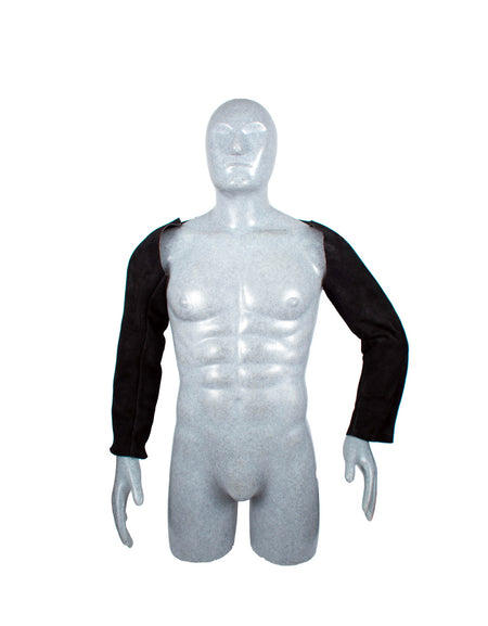 Mangas de carnaza color negro. Urrea